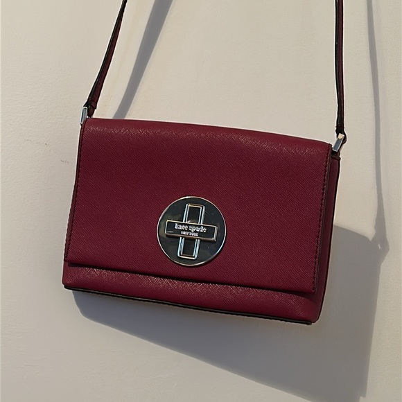 Kate Spade Crossbody Bag - Picture 1 of 6